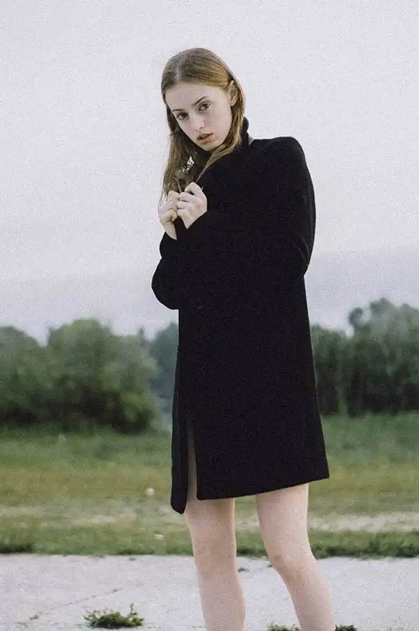 Book Fotografico e Composit - Modella - Fotografio Fashion - Fotografia di Ritratto - Fotografo a Treviso e Milano - Padova - Venezia - Vicenza - Verona - Foto di Moda