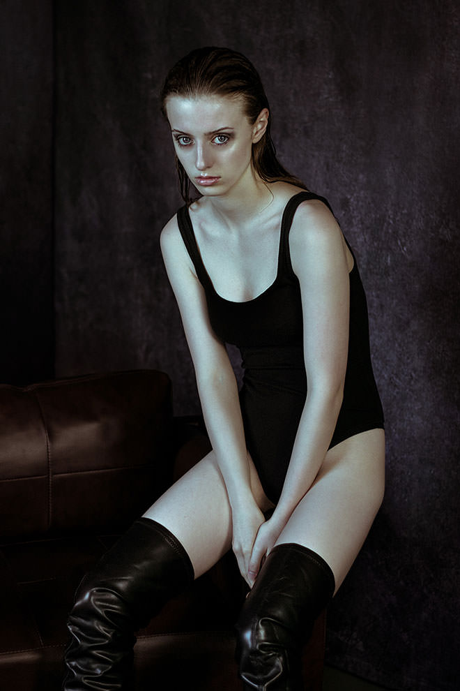 Dark Star - Fotografo Fashion a Treviso - Modella Milano - Ginevra Salustri, fotomodella
