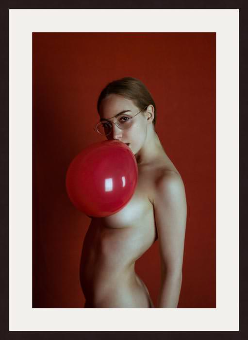 Dame avec Ballon - Acquista Arte Contemporanea e Fotografia Fine Art