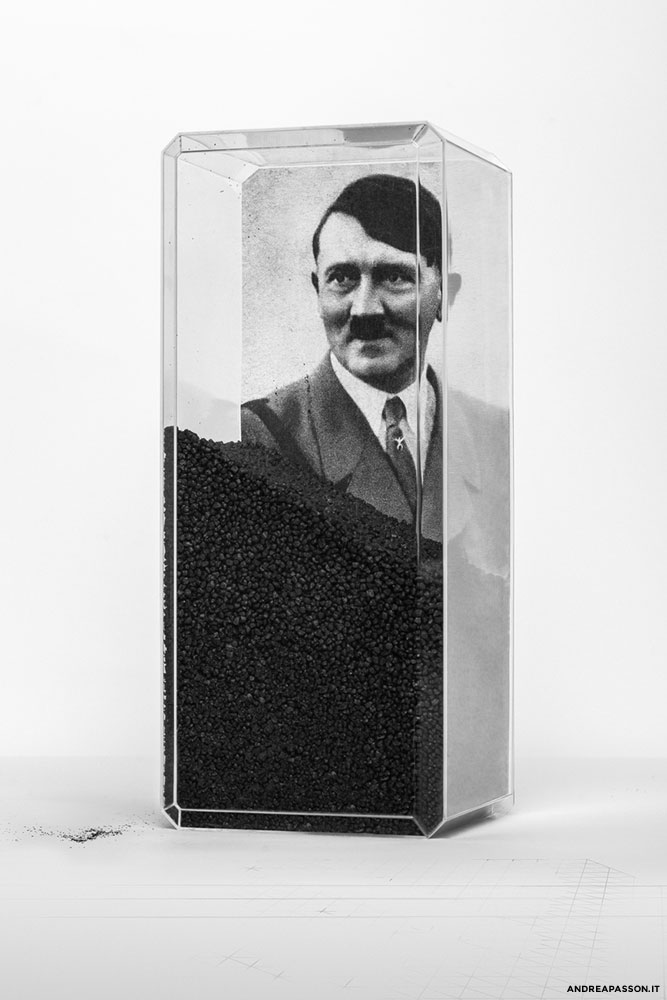 Adolf Hitler - Awtokrat$ - Fotografia - Arte Contemporanea - Acquista - Fotografia Fine Art
