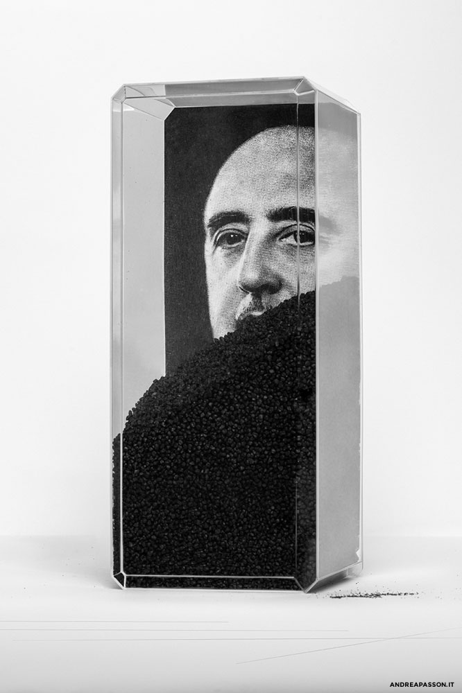 Francisco Franco - Awtokrat$ - Fotografia - Arte Contemporanea - Acquista - Fotografia Fine Art