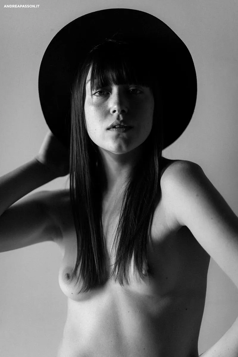 Mihaela  - Fotografo Fashion - Book Fotografico e Composit per Modella - Treviso, Padova e Venezia - Ritratto Fine Art