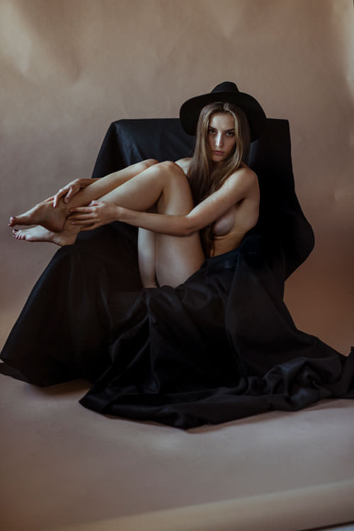 Fotografo - Ritratto Fotografico a Verona - Book per modelle - Anima Nera