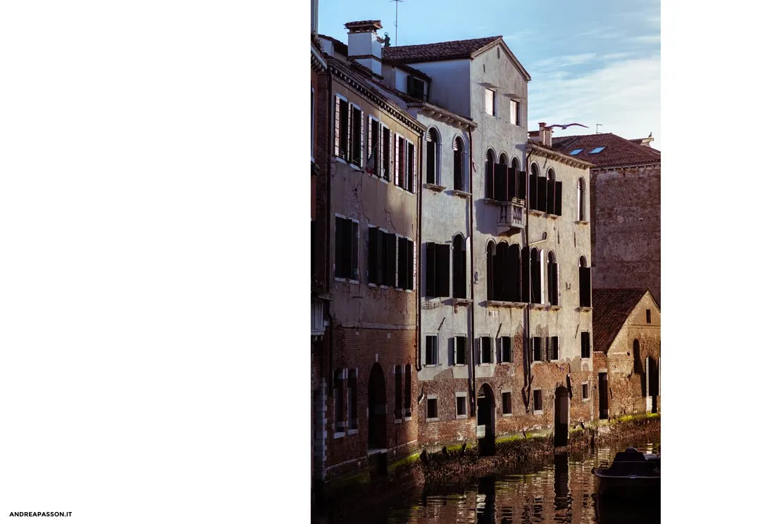 from Venice - Fotografo a Venezia - Fotografia tra Ritratto e Fine Art - Canale a Venezia con le barche