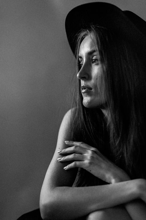 Fotografo - Ritratto Fotografico a Verona - Book per modelle - Anima Nera
